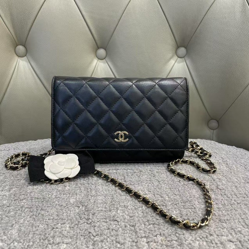 Preloved Chanel Quilted Black Leather Wallet on Chain Shoulder Bag
