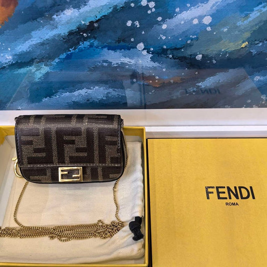 Preloved Fendi Baguette FF Zucca Pattern Black Wallet