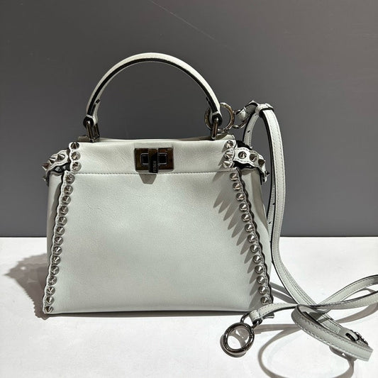 Preloved Fendi White Kan I Shoulder Bag