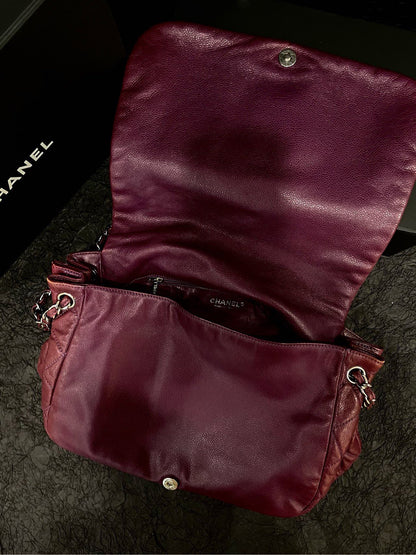 Chanel Berry Red Caviar Skin CC Logo Shoulder Bag