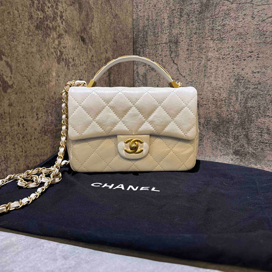 🛍️Preloved Chanel 24p seasonal style handlebag