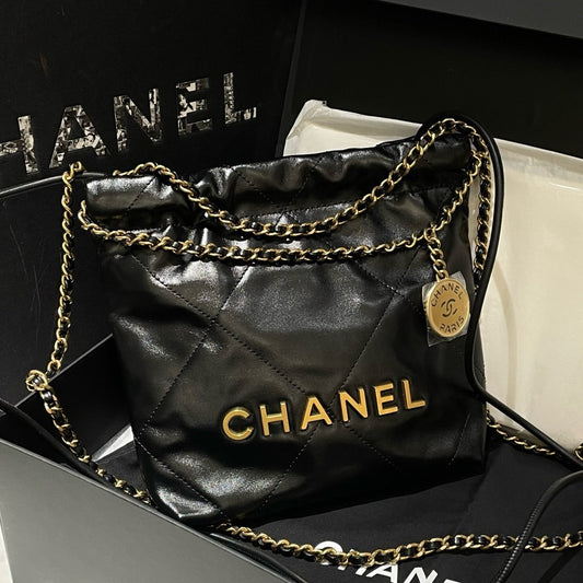 Chanel 22 Mini Bag Black Leather Shoulder Bag Brand New #13682
