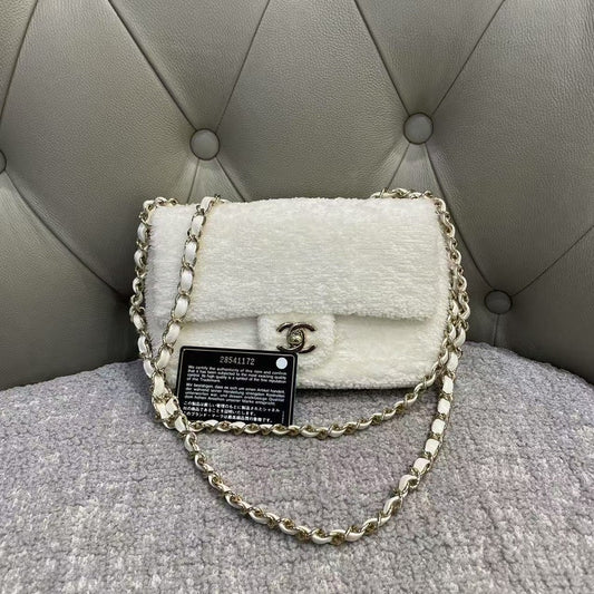 Preloved Chanel White Flap Shoulder Bag - Excellent Condition
