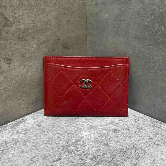 🛒Preloved Chanel red cardholder
