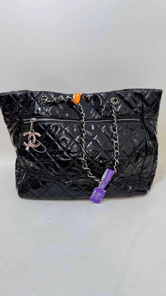 Preloved Chanel Quilted Black Tote Bag