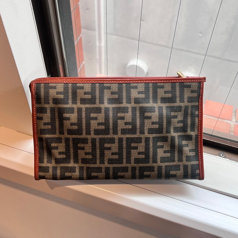 Preloved Fendi Leather Pouch AF700 Brown Clutch