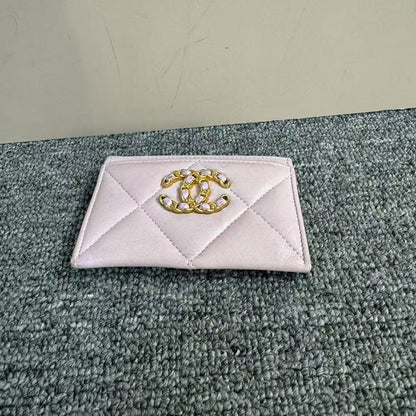 Preloved Chanel Quilted Pink Leather Cardholder